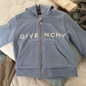 Givenchy infant sweater 9 months , only wore to take pictures